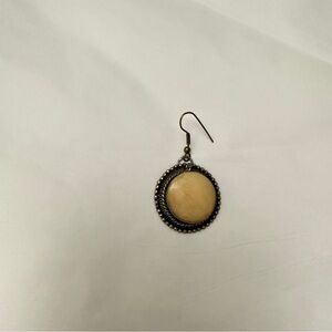 Cream and Silver Dangle Earring